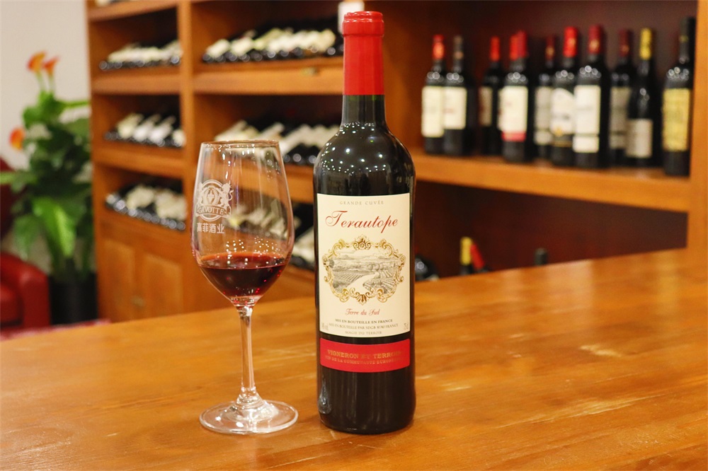 進(jìn)口紅酒批發(fā)市場的發(fā)展如何